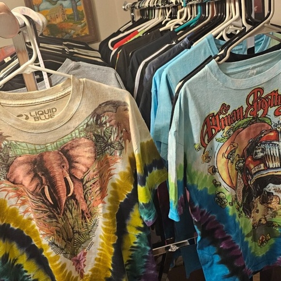 T-shirt ๐ October 24,25 & 26 - Picture 2 of 2